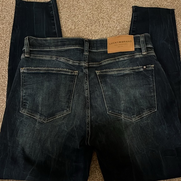 Lucky Jeans - Picture 6 of 6